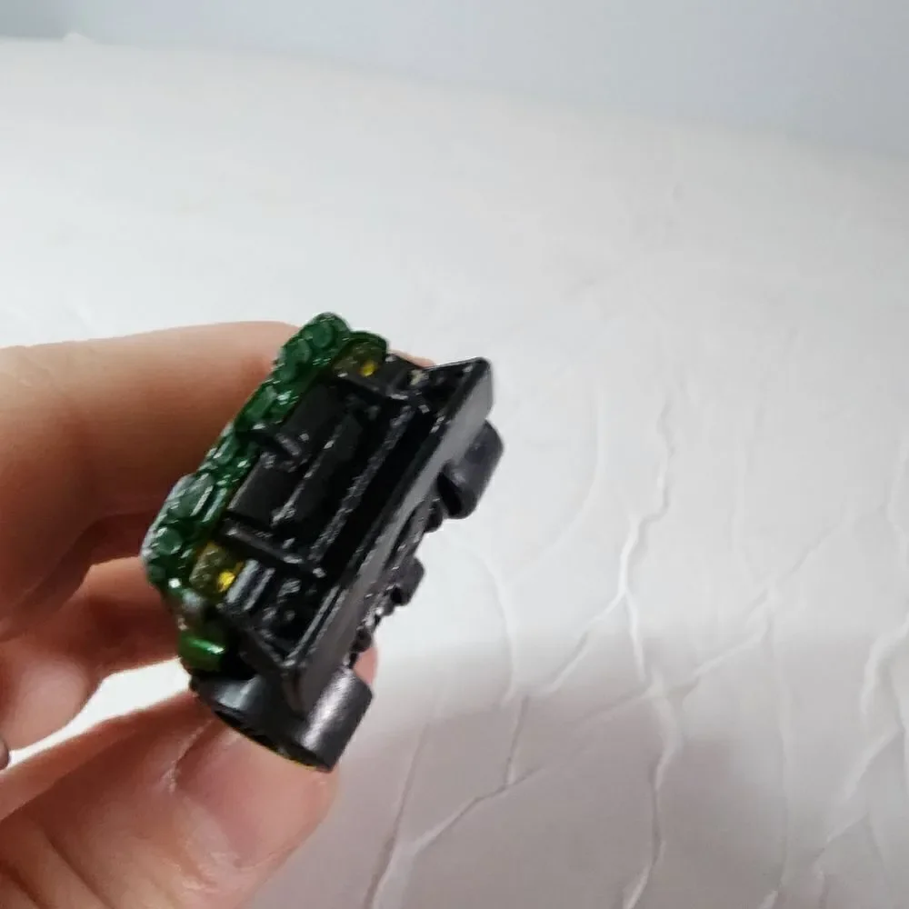 2005 FORD MUSTANG Green yellow  DREAM GARAGE 2015 Hot Wheels
